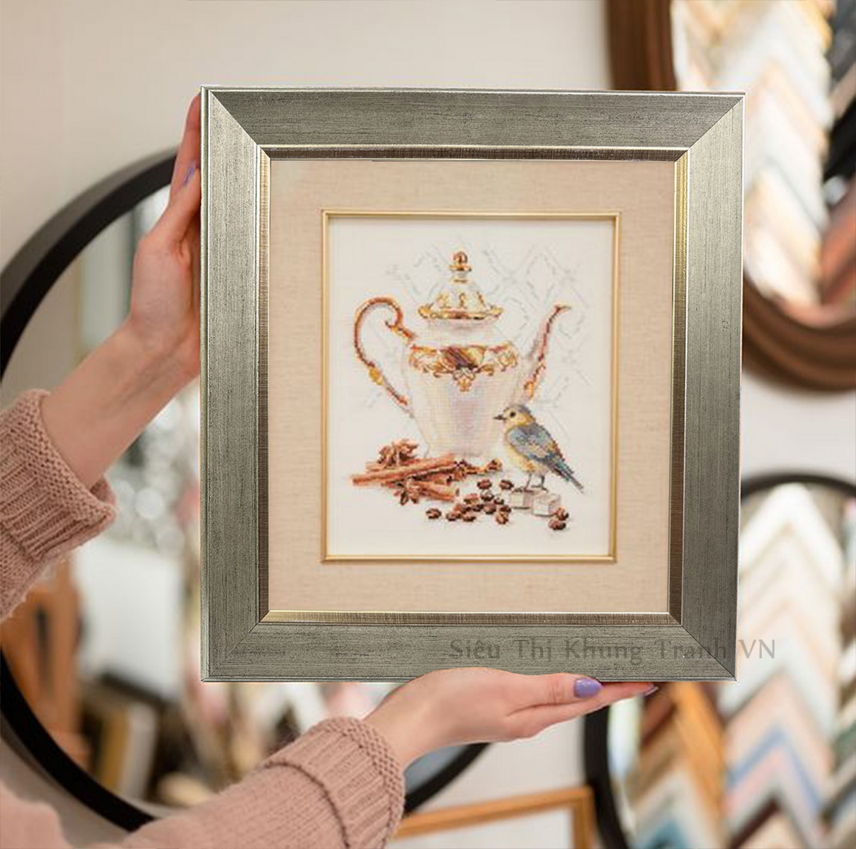 Yếu tố cấu thành giá khung tranh nghệ thuật, từ vật liệu đến tay nghề thợ chuyên nghiệp.