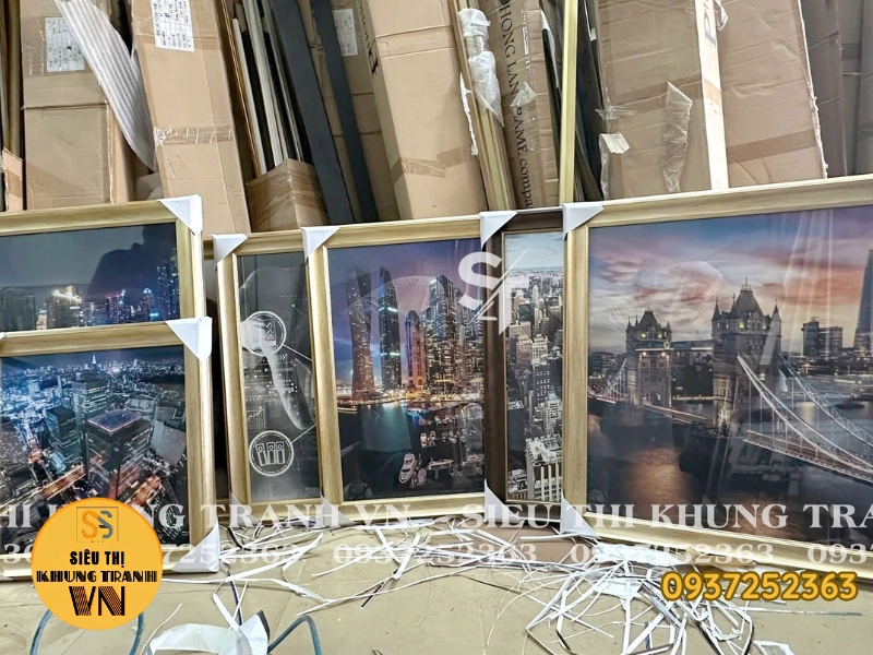 Khung tranh A1 lõi composite cao cấp viền dày chống võng