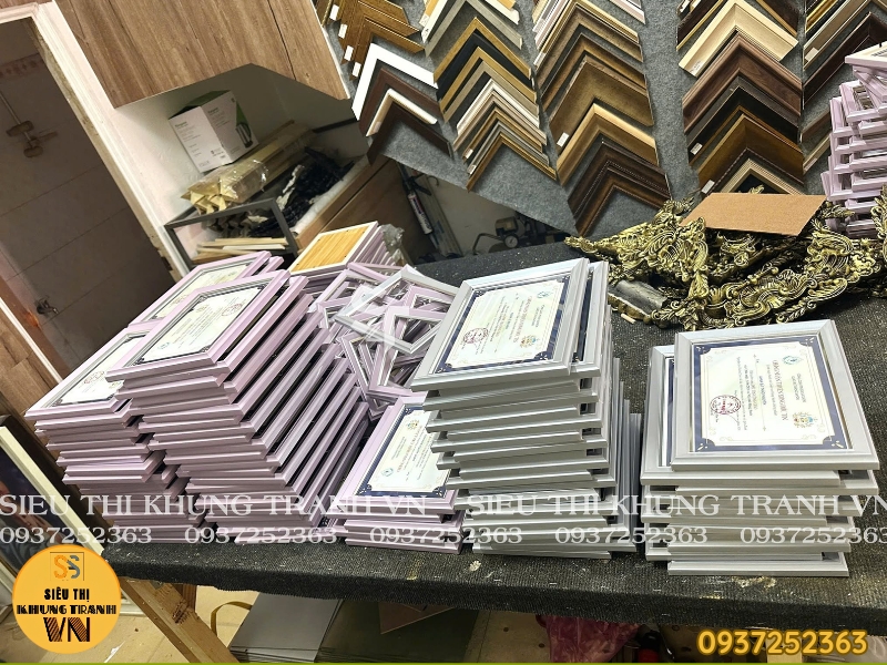 Khung tranh nhôm KT16 KT28 KT50 đa dạng kích thước